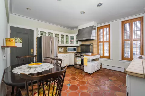 20 E Cedar St #17C, Chicago, IL 60611 photo 10