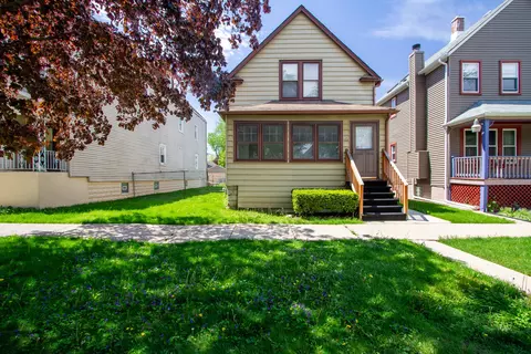 138 S 11th Ave, Maywood, IL 60153
