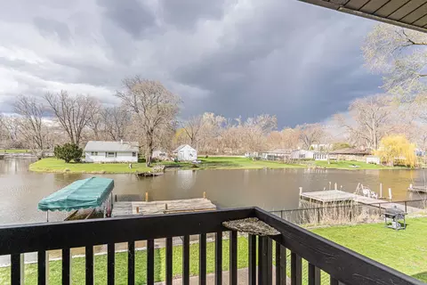 112 Hilltop Ave, Mchenry, IL 60050 photo 17