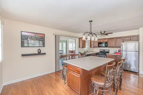 112 Hilltop Ave, Mchenry, IL 60050 photo 7