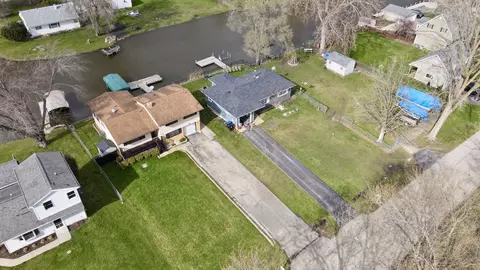 112 Hilltop Ave, Mchenry, IL 60050 photo 30