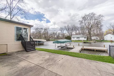 112 Hilltop Ave, Mchenry, IL 60050 photo 25