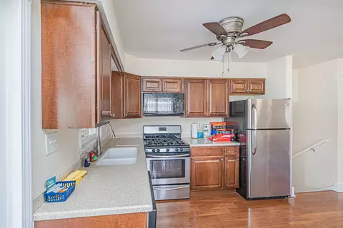 112 Hilltop Ave, Mchenry, IL 60050 photo 9