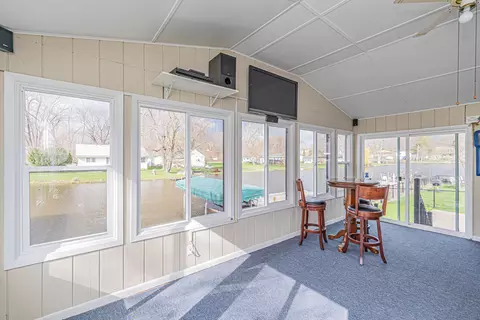 112 Hilltop Ave, Mchenry, IL 60050 photo 10