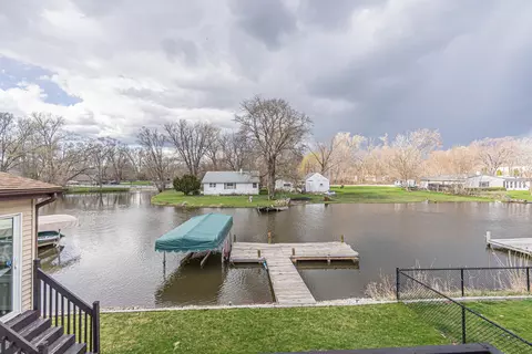 112 Hilltop Ave, Mchenry, IL 60050 photo 19