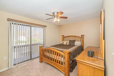 112 Hilltop Ave, Mchenry, IL 60050 photo 15