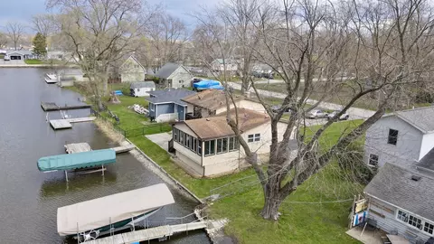 112 Hilltop Ave, Mchenry, IL 60050 photo 32