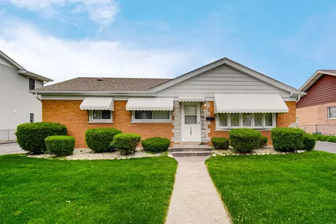 11025 Princess Ave, Chicago Ridge, IL 60415