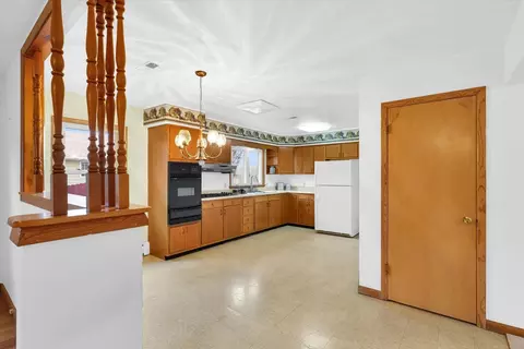 Other - 307 E South St, Mansfield, IL 61854 photo 4 of 11