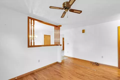 Living - 307 E South St, Mansfield, IL 61854 photo 5 of 5