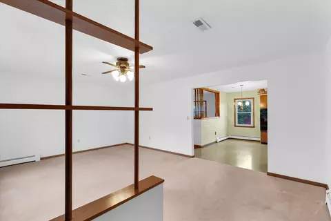 Living - 307 E South St, Mansfield, IL 61854 photo 1 of 5