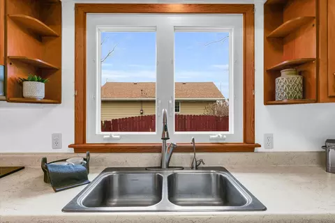 Kitchen - 307 E South St, Mansfield, IL 61854 photo 5 of 6