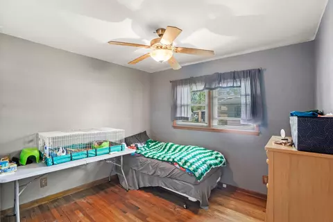 Bedroom - 19 Park Pl, Kankakee, IL 60901 photo 3 of 3