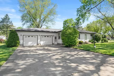 19 Park Pl, Kankakee, IL 60901