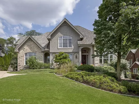 119 N Bruner St, Hinsdale, IL 60521