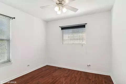 Bedroom - 624 Grenache Ct, Bartlett, IL 60103 photo 3 of 4