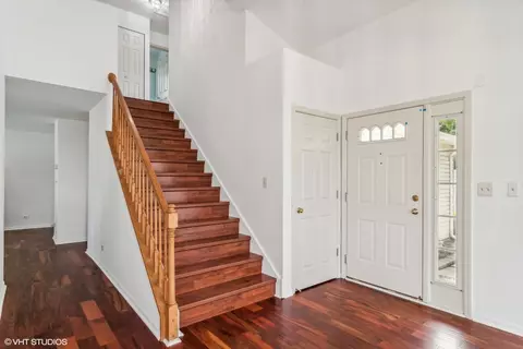 Entry Way - 624 Grenache Ct, Bartlett, IL 60103 photo 1 of 1