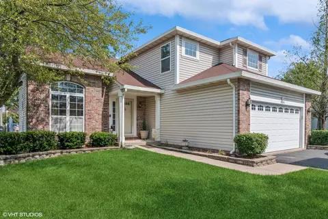 624 Grenache Ct, Bartlett, IL 60103