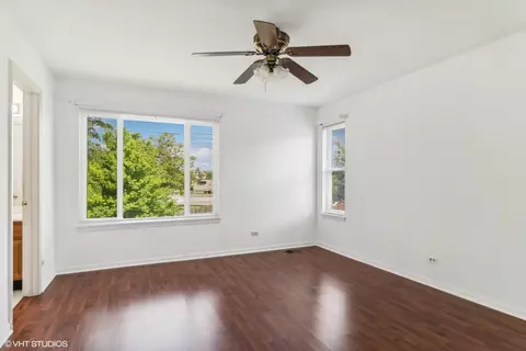 Bedroom - 624 Grenache Ct, Bartlett, IL 60103 photo 1 of 4