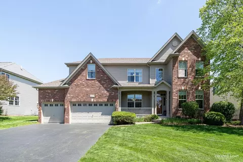435 Glover Dr, North Aurora, IL 60542
