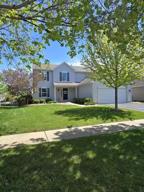1701 Ridgecrest Dr, Hampshire, IL 60140