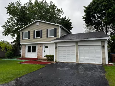 138 W Wrightwood Ave, Glendale Heights, IL 60139