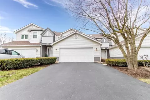 345 Inner Circle Dr, Bolingbrook, IL 60490