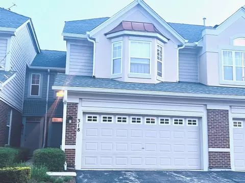 318 Pine Lake Cir, Vernon Hills, IL 60061