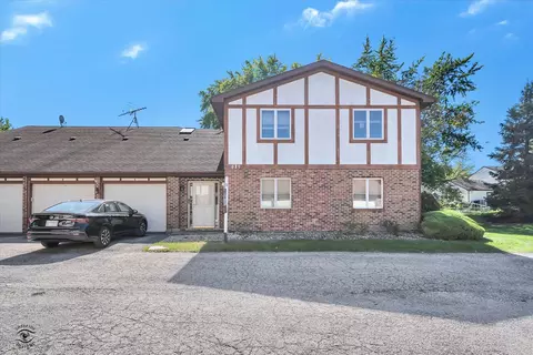 610 Crescenzo Ct #B, New Lenox, IL 60451