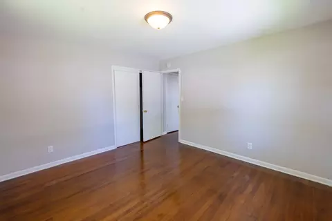 Bedroom - 1595 S 5th Ave, Kankakee, IL 60901 photo 3 of 4