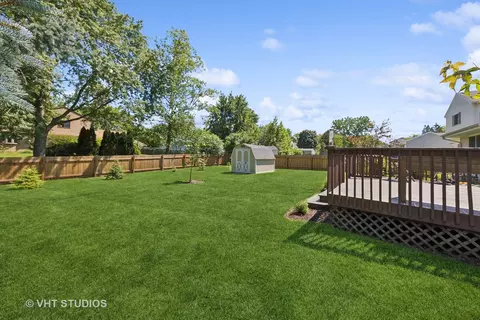 1333 Duquesne Ave, Naperville, IL 60565 photo 23