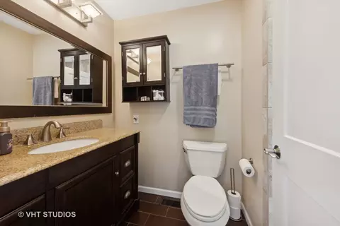 1333 Duquesne Ave, Naperville, IL 60565 photo 12