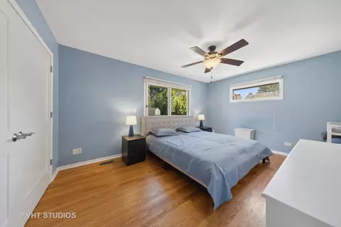 1333 Duquesne Ave, Naperville, IL 60565 photo 10