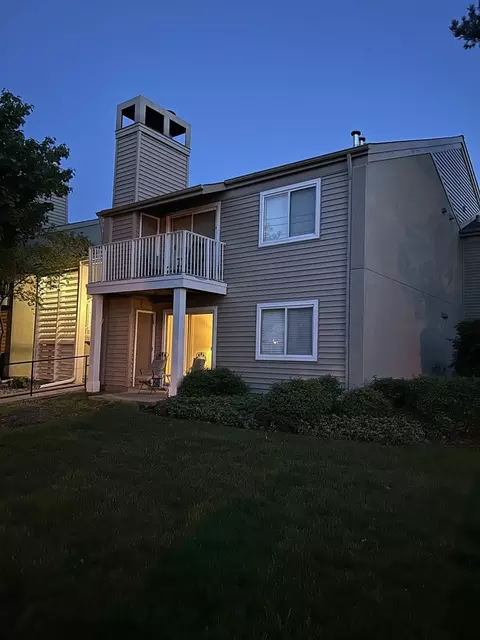 49 Orchard Ter #2, Lombard, IL 60148