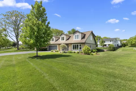 8336 Dolfor Cv, Burr Ridge, IL 60527