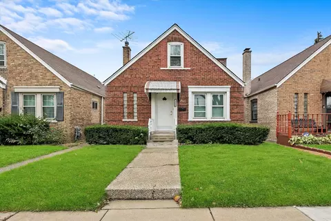 5544 S Kilbourn Ave, Chicago, IL 60629
