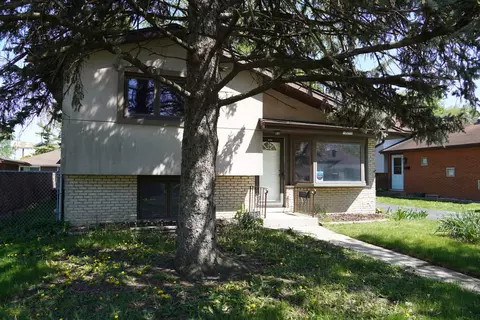 17203 Country Ln, East Hazel Crest, IL 60429