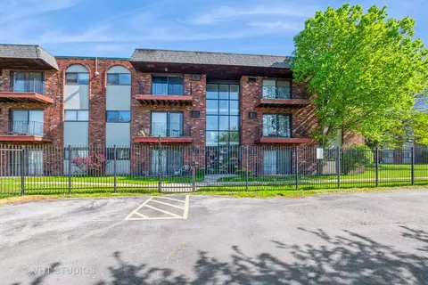 13705 S Stewart Ave #05-A2W, Riverdale, IL 60827