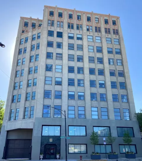 1550 S Blue Island Ave #406, Chicago, IL 60608
