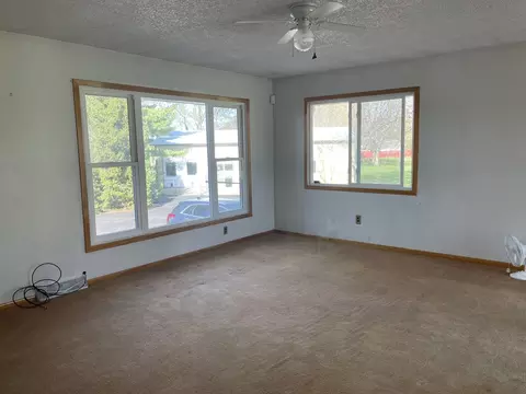 3920 E 2601st Rd, Sheridan, IL 60551 photo 9