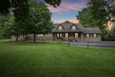 22517 Grange Rd, Marengo, IL 60152