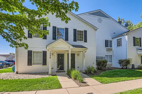 1522 Mcclure Rd #1522, Aurora, IL 60505