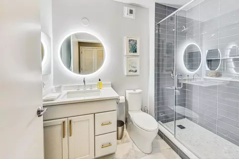 450 E Waterside Dr #2409, Chicago, IL 60601 photo 28