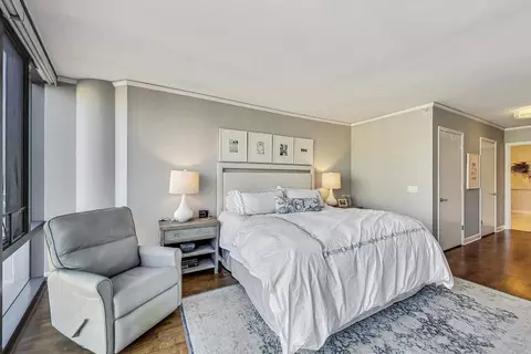 450 E Waterside Dr #2409, Chicago, IL 60601 photo 22
