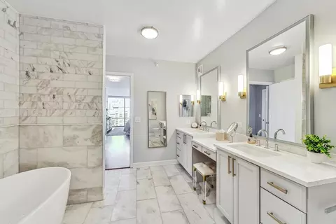 450 E Waterside Dr #2409, Chicago, IL 60601 photo 25