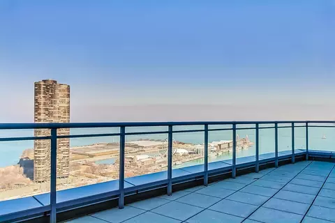 450 E Waterside Dr #2409, Chicago, IL 60601 photo 36