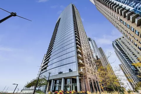 450 E Waterside Dr #2409, Chicago, IL 60601