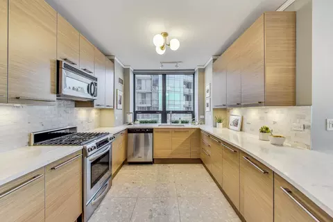 450 E Waterside Dr #2409, Chicago, IL 60601 photo 15