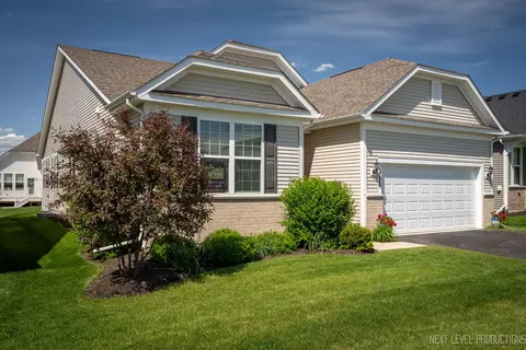 3311 Empress Dr, Naperville, IL 60564