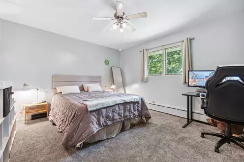 Bedroom - 11 Old Orchard Ln, Kankakee, IL 60901 photo 2 of 4